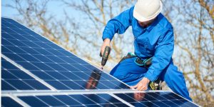 Installation Maintenance Panneaux Solaires Photovoltaïques à Saint-Cyr-Montmalin